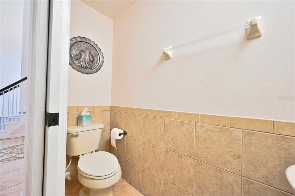 Active With Contract: $549,900 (4 beds, 2 baths, 2752 Square Feet)