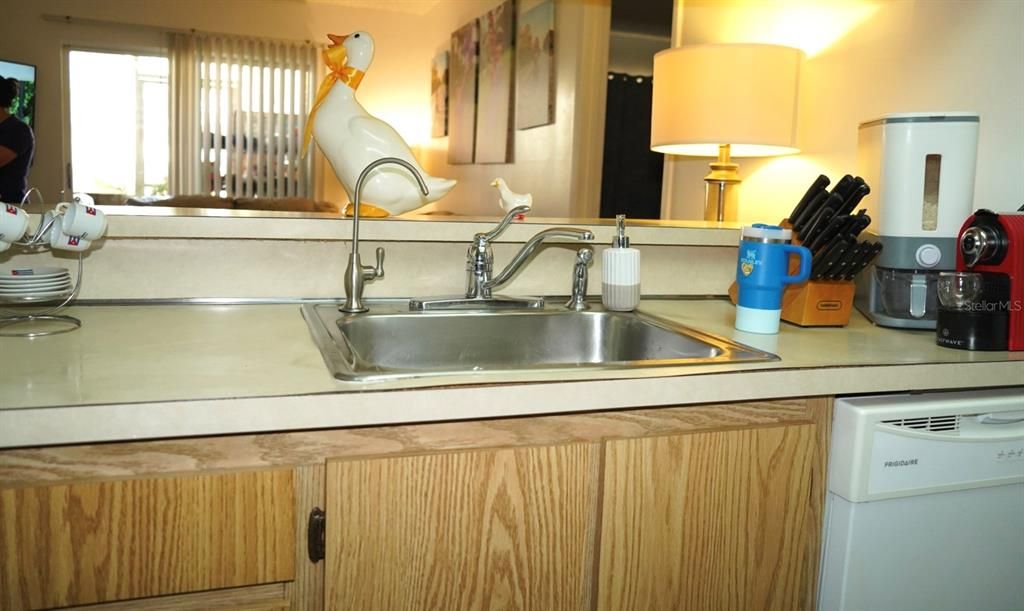 En Venta: $170,000 (3 camas, 2 baños, 914 Pies cuadrados)