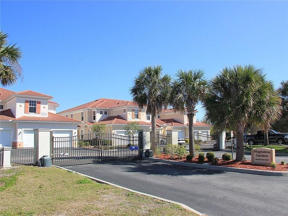 В аренду: $1,700 (2 спален, 2 ванн, 1306 Квадратных фут)