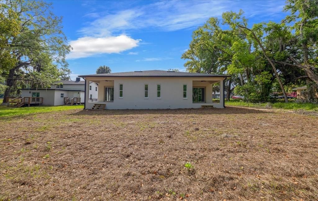 For Sale: $524,900 (6 beds, 0 baths, 2580 Square Feet)