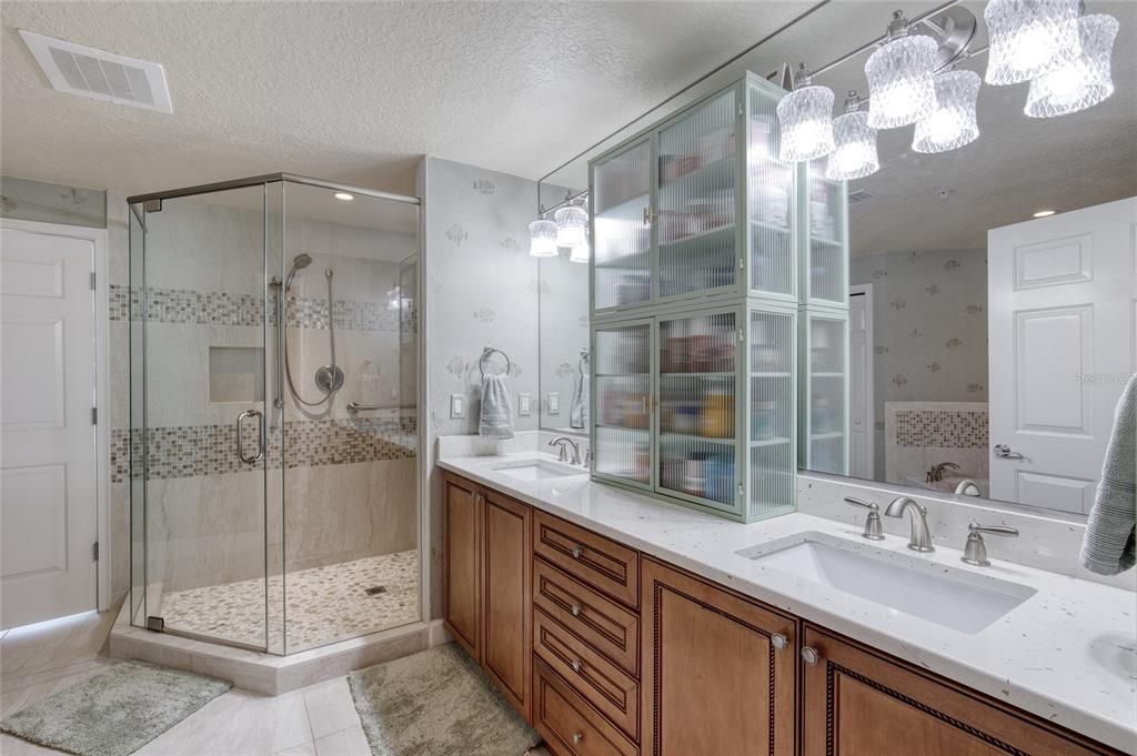 待售: $983,241 (3 贝兹, 3 浴室, 2570 平方英尺)