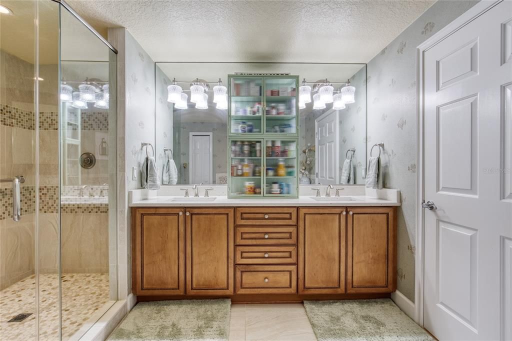 待售: $983,241 (3 贝兹, 3 浴室, 2570 平方英尺)