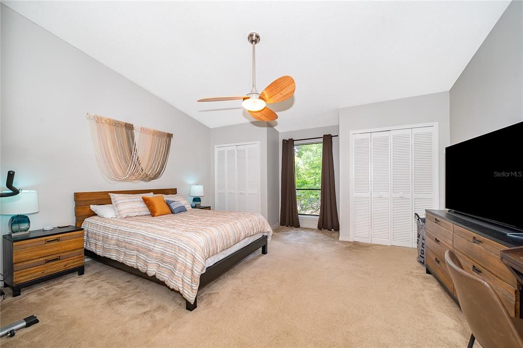 For Sale: $181,000 (2 beds, 2 baths, 1152 Square Feet)