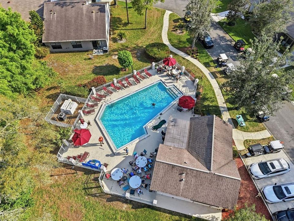 待售: $239,000 (2 贝兹, 2 浴室, 1054 平方英尺)