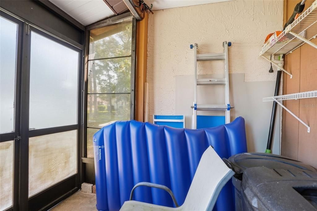 待售: $239,000 (2 贝兹, 2 浴室, 1054 平方英尺)