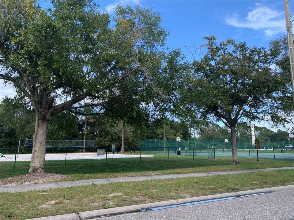 For Rent: $2,600 (3 beds, 2 baths, 1781 Square Feet)