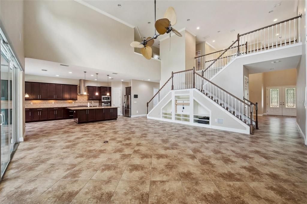 En Venta: $899,990 (5 camas, 4 baños, 4329 Pies cuadrados)