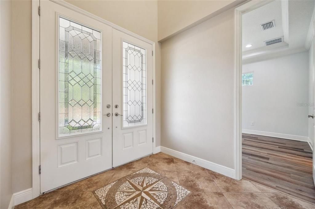 En Venta: $899,990 (5 camas, 4 baños, 4329 Pies cuadrados)