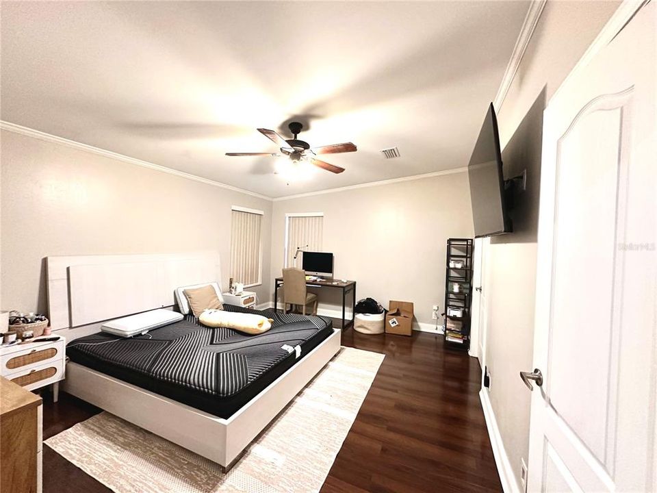 For Sale: $695,000 (3 beds, 2 baths, 1920 Square Feet)