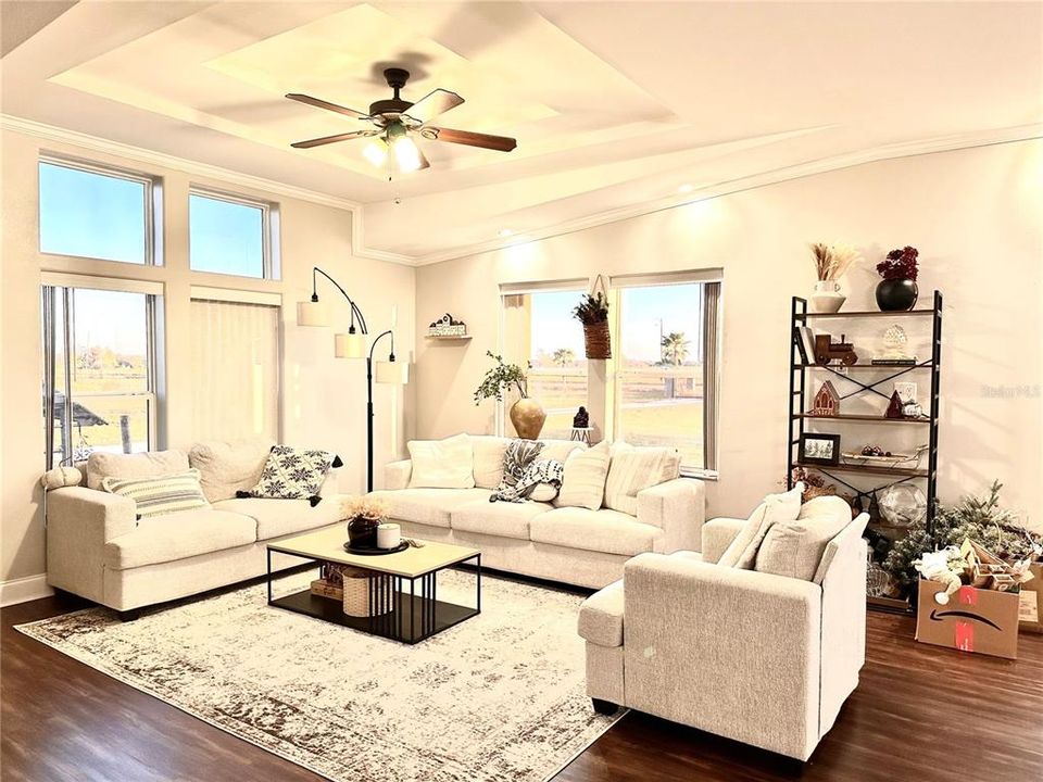 For Sale: $695,000 (3 beds, 2 baths, 1920 Square Feet)