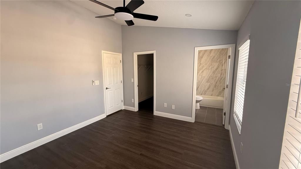 待售: $269,000 (2 贝兹, 2 浴室, 1333 平方英尺)