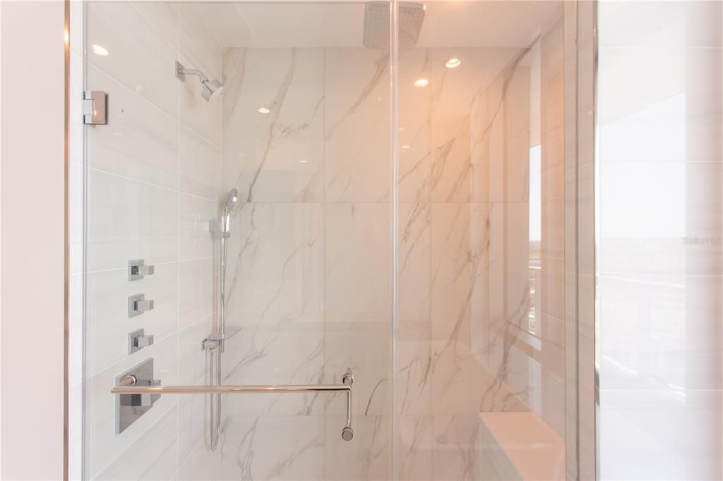 В аренду: $12,000 (3 спален, 3 ванн, 2658 Квадратных фут)