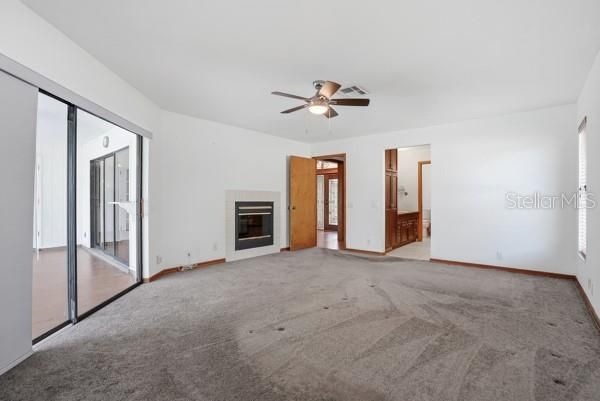 For Sale: $994,500 (3 beds, 2 baths, 1914 Square Feet)