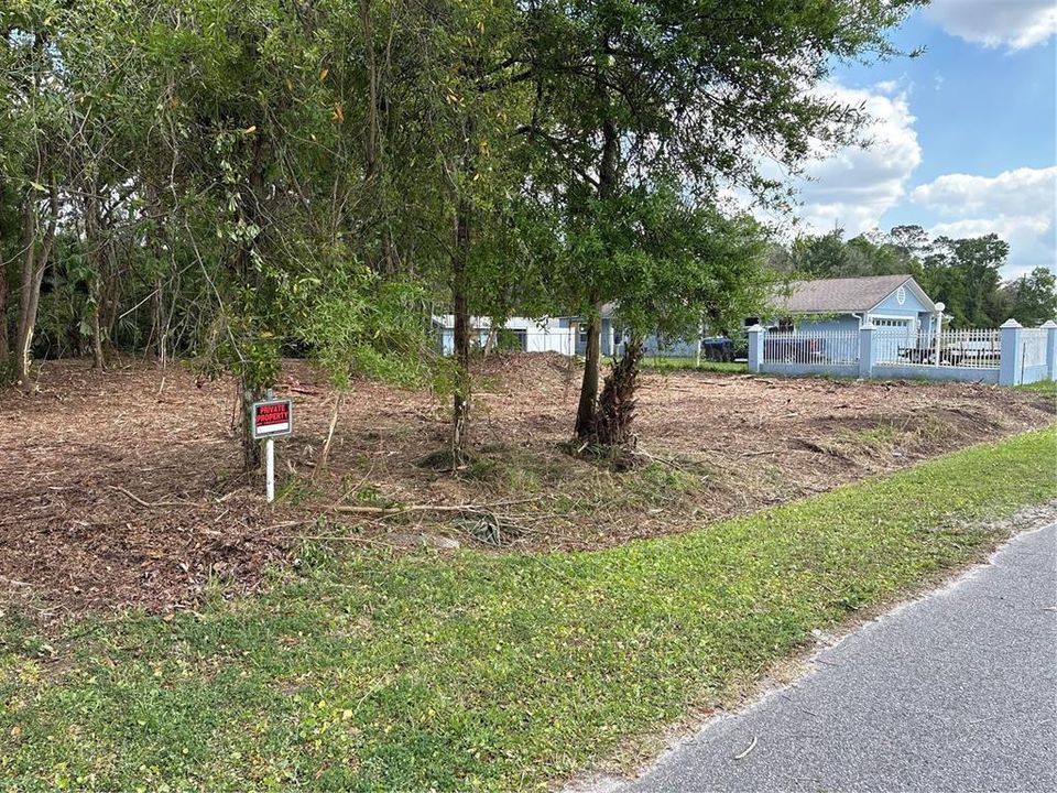 Vendido Recientemente: $129,500 (0.36 acres)