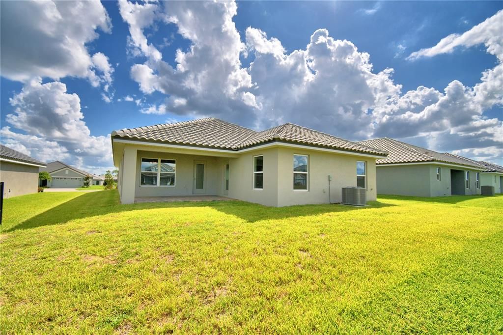For Sale: $426,846 (3 beds, 2 baths, 1970 Square Feet)