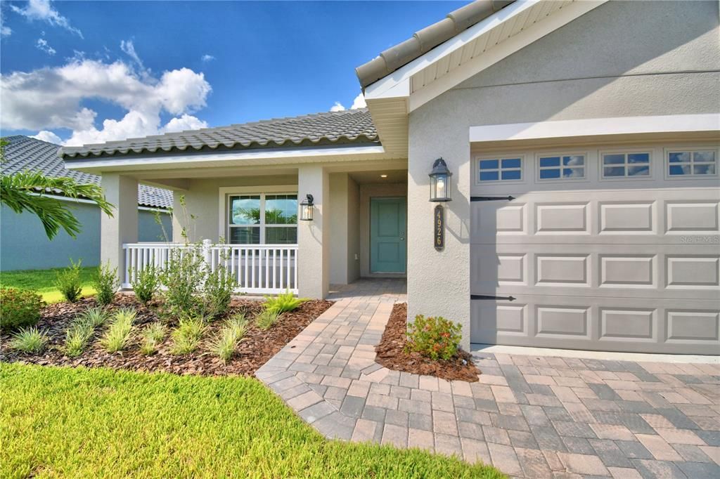 For Sale: $426,846 (3 beds, 2 baths, 1970 Square Feet)