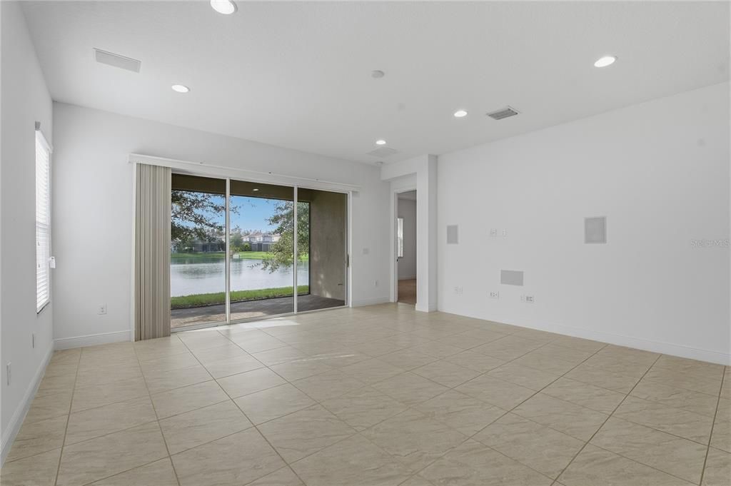 Active With Contract: $2,995 (3 beds, 2 baths, 2072 Square Feet)