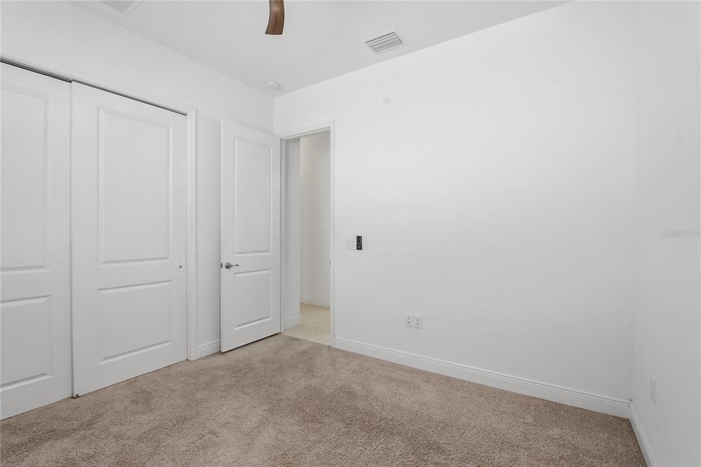 Active With Contract: $2,995 (3 beds, 2 baths, 2072 Square Feet)