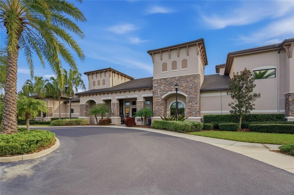 Active With Contract: $2,995 (3 beds, 2 baths, 2072 Square Feet)