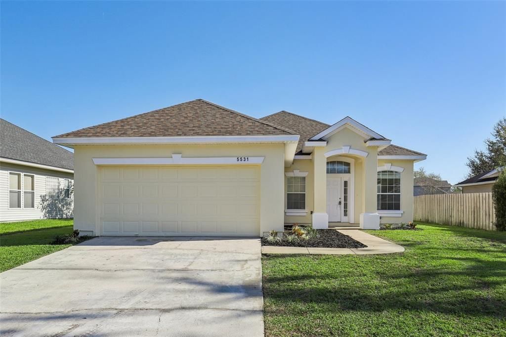 Recently Sold: $300,000 (4 beds, 2 baths, 2067 Square Feet)
