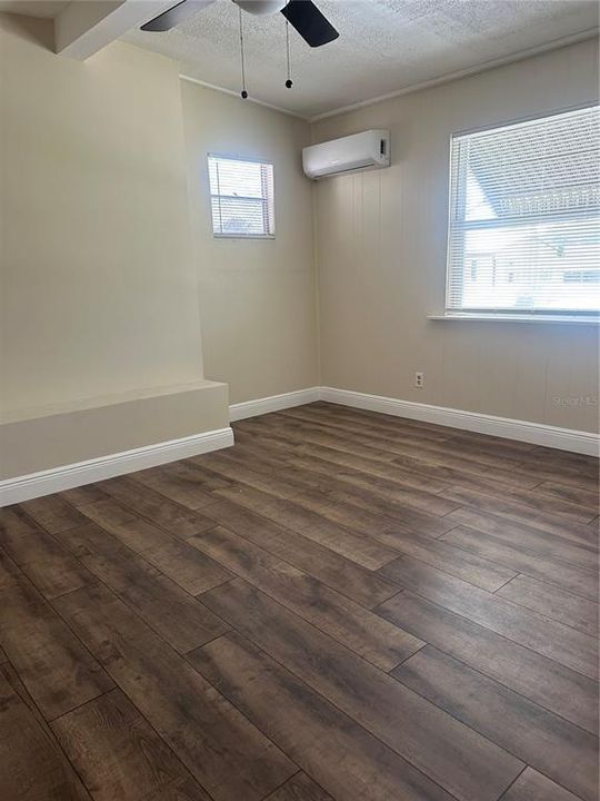 En Venta: $265,900 (3 camas, 2 baños, 1438 Pies cuadrados)