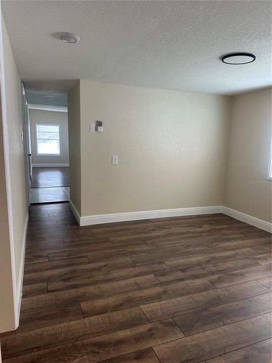 En Venta: $265,900 (3 camas, 2 baños, 1438 Pies cuadrados)