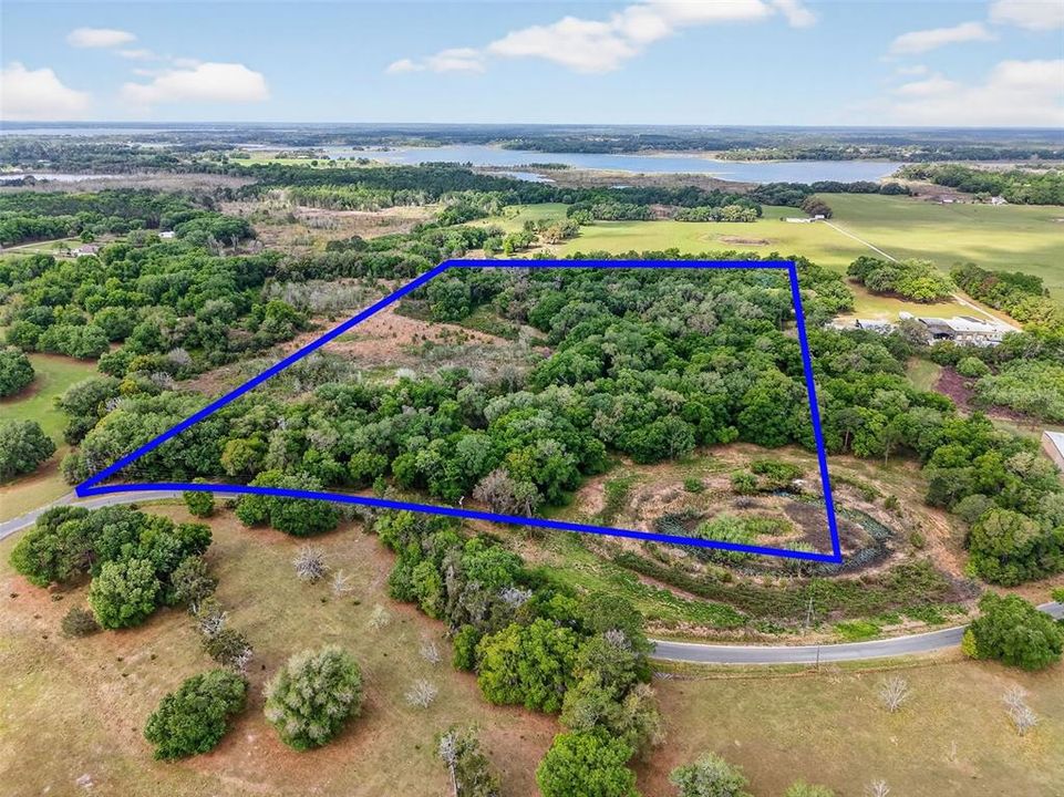 На продажу: $799,000 (25.01 acres)