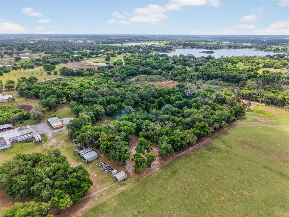 На продажу: $799,000 (25.01 acres)