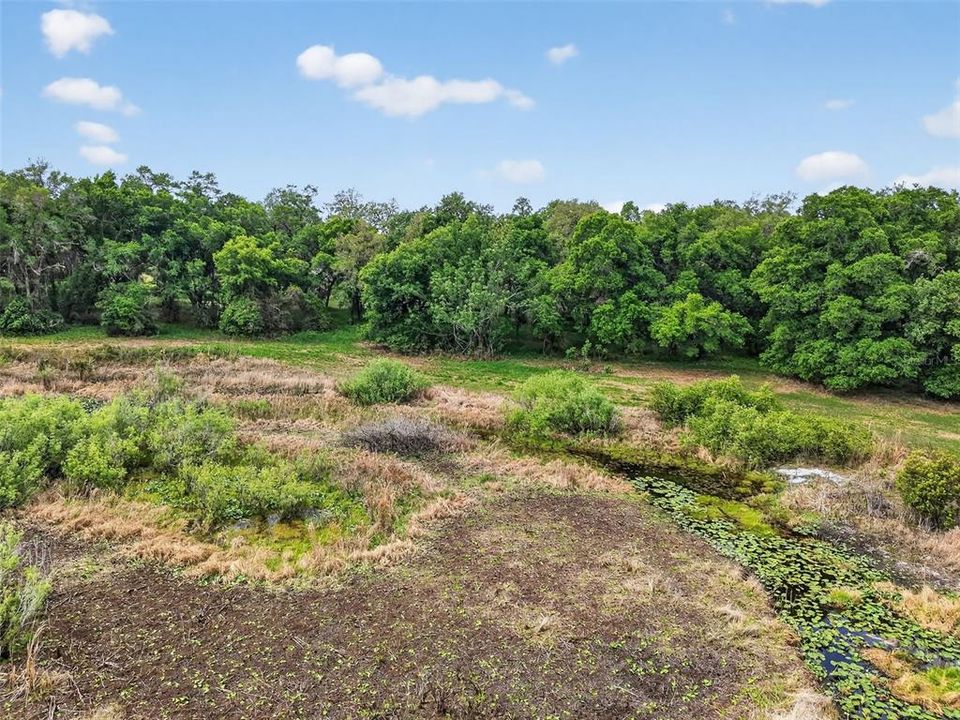 На продажу: $799,000 (25.01 acres)