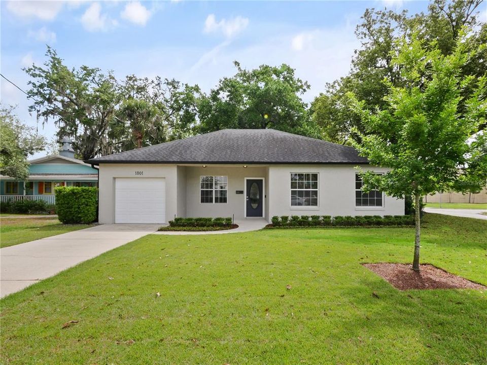 For Sale: $624,900 (3 beds, 2 baths, 1453 Square Feet)