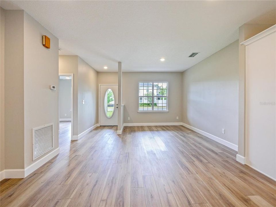 For Sale: $624,900 (3 beds, 2 baths, 1453 Square Feet)
