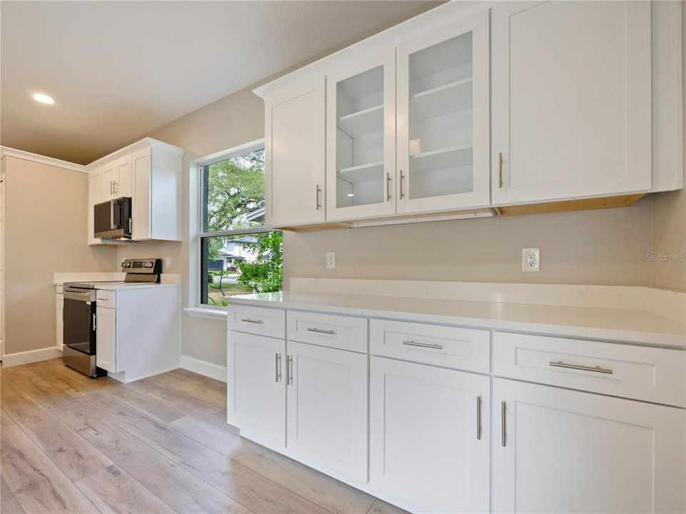 For Sale: $624,900 (3 beds, 2 baths, 1453 Square Feet)