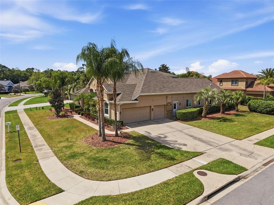 Active With Contract: $1,199,000 (4 beds, 4 baths, 3731 Square Feet)