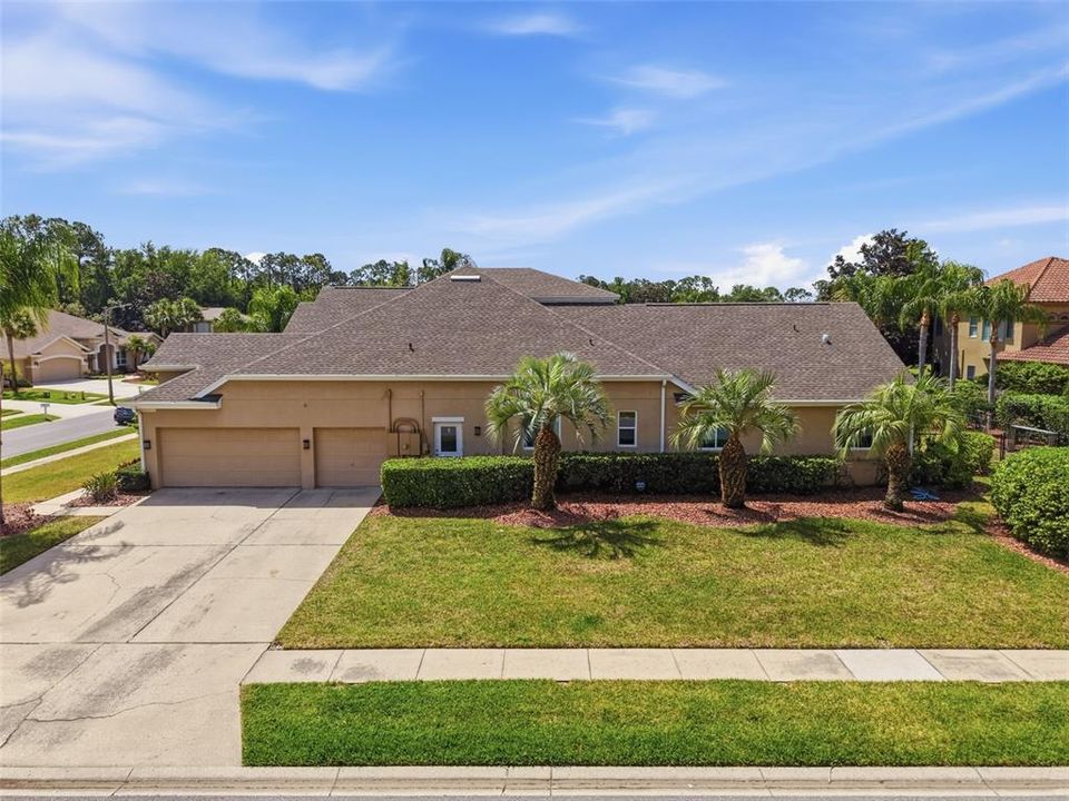 Active With Contract: $1,199,000 (4 beds, 4 baths, 3731 Square Feet)