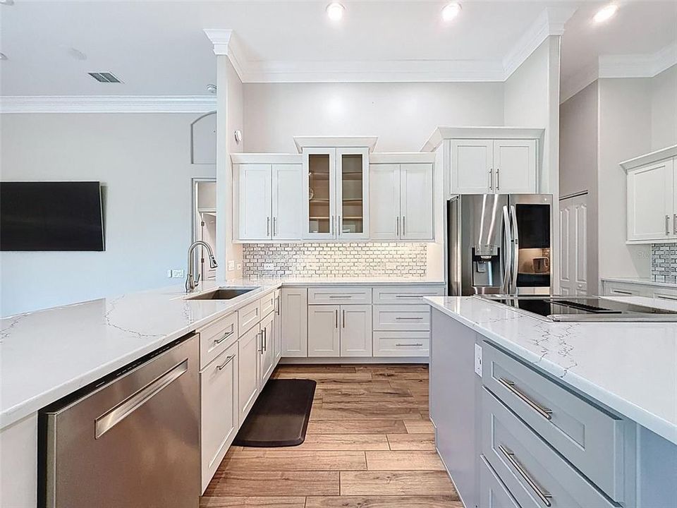 Active With Contract: $1,199,000 (4 beds, 4 baths, 3731 Square Feet)