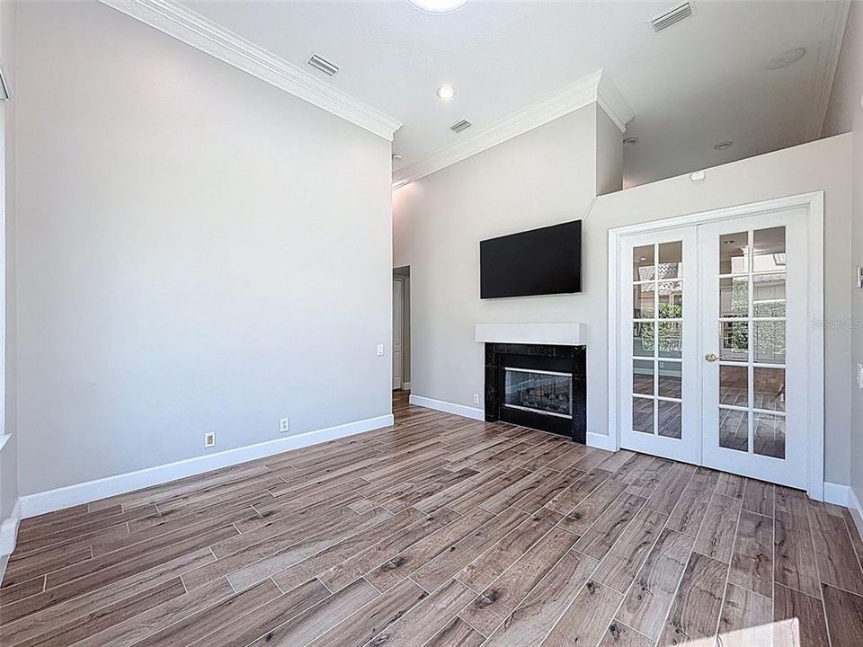 Active With Contract: $1,199,000 (4 beds, 4 baths, 3731 Square Feet)
