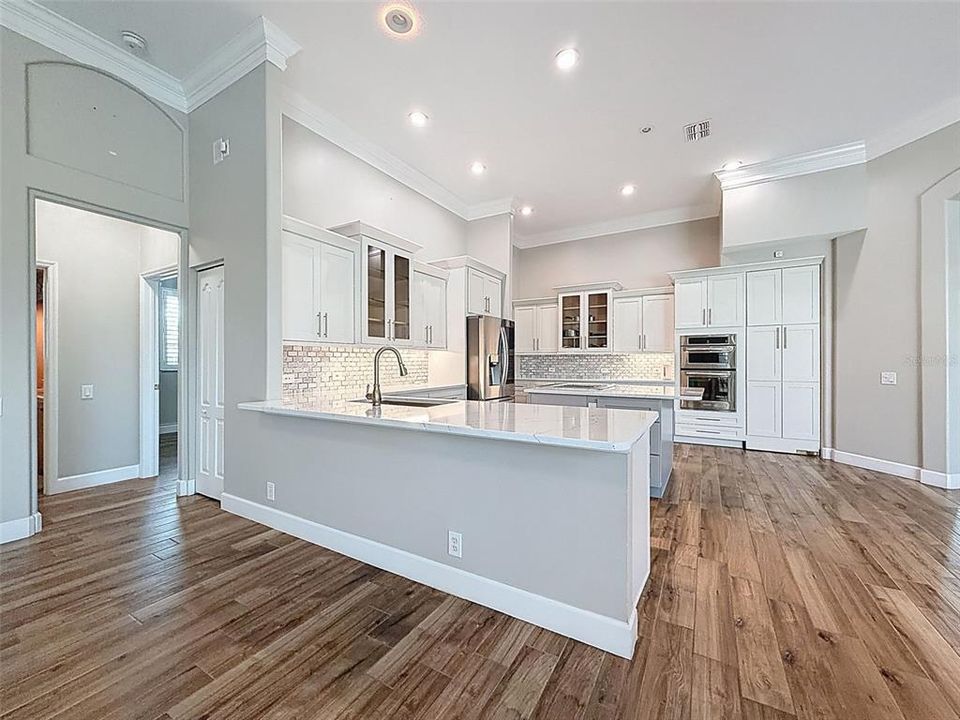 Active With Contract: $1,199,000 (4 beds, 4 baths, 3731 Square Feet)