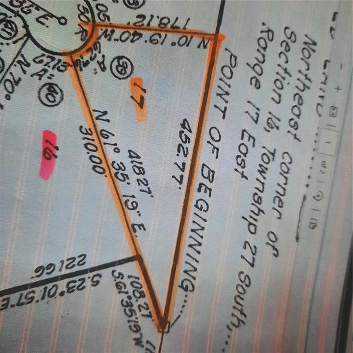 На продажу: $400,000 (0.92 acres)