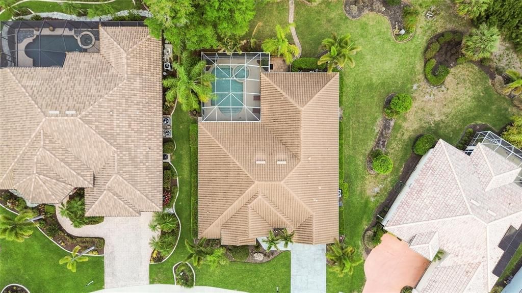 Active With Contract: $574,900 (4 beds, 3 baths, 2550 Square Feet)