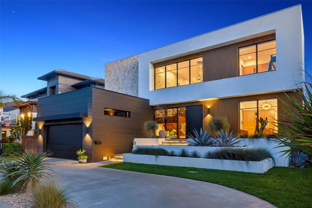 На продажу: $4,950,000 (5 спален, 4 ванн, 4338 Квадратных фут)
