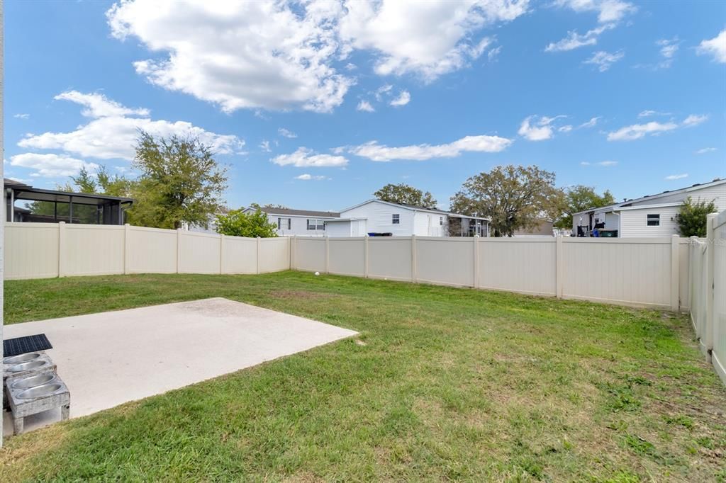 For Sale: $430,000 (4 beds, 3 baths, 2204 Square Feet)