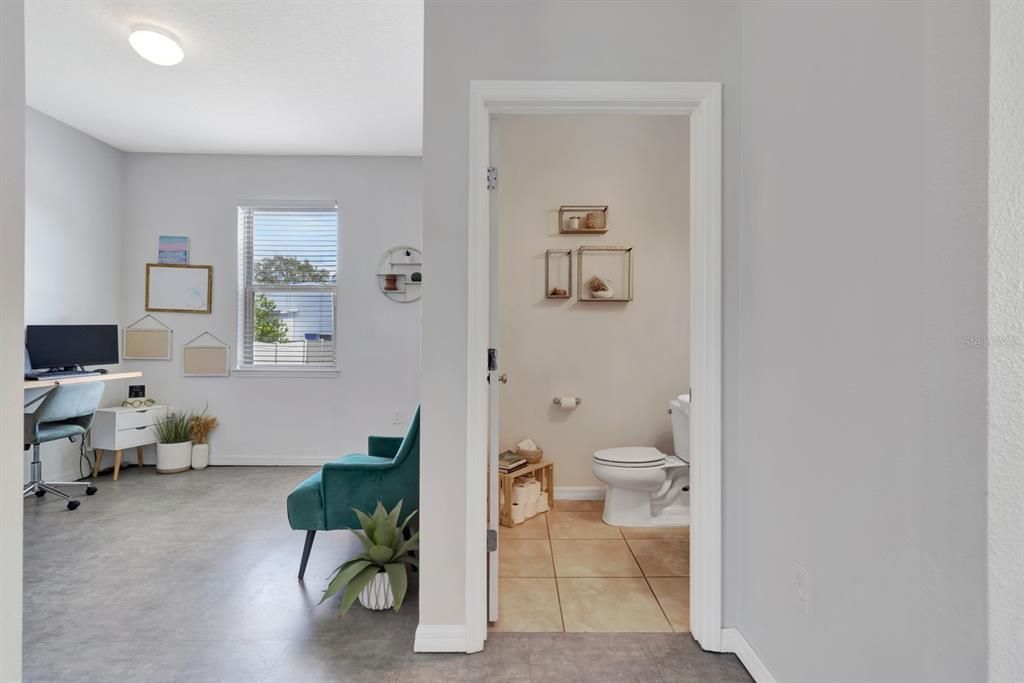 For Sale: $430,000 (4 beds, 3 baths, 2204 Square Feet)