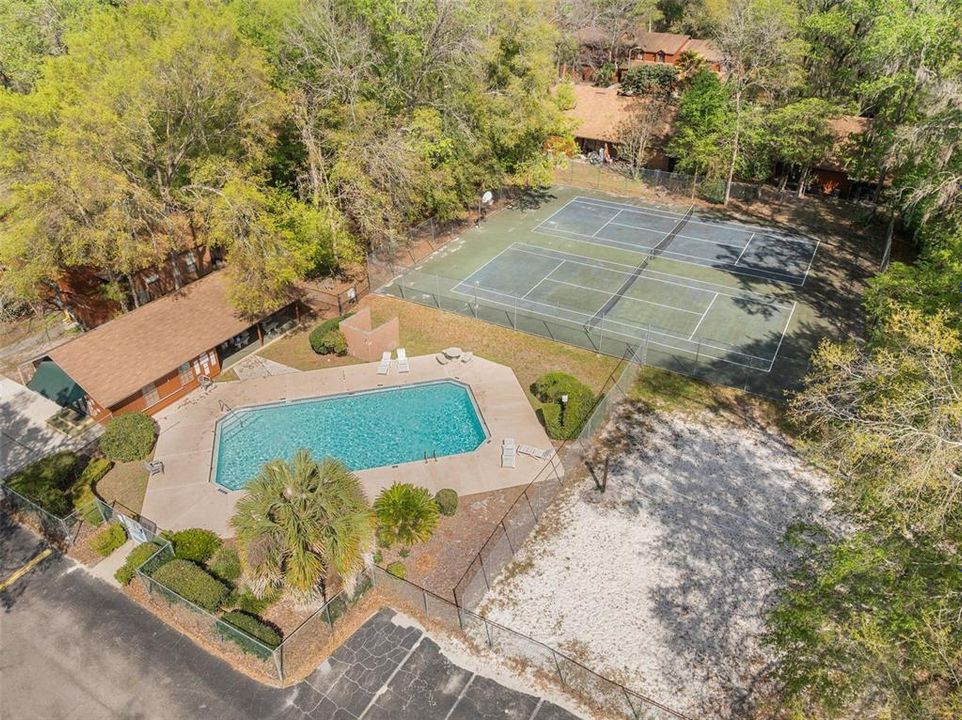 En Venta: $224,900 (3 camas, 3 baños, 1370 Pies cuadrados)