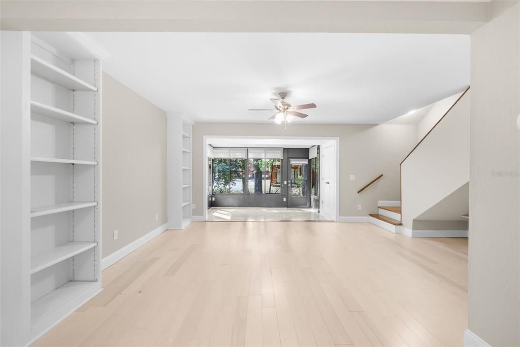 En Venta: $224,900 (3 camas, 3 baños, 1370 Pies cuadrados)