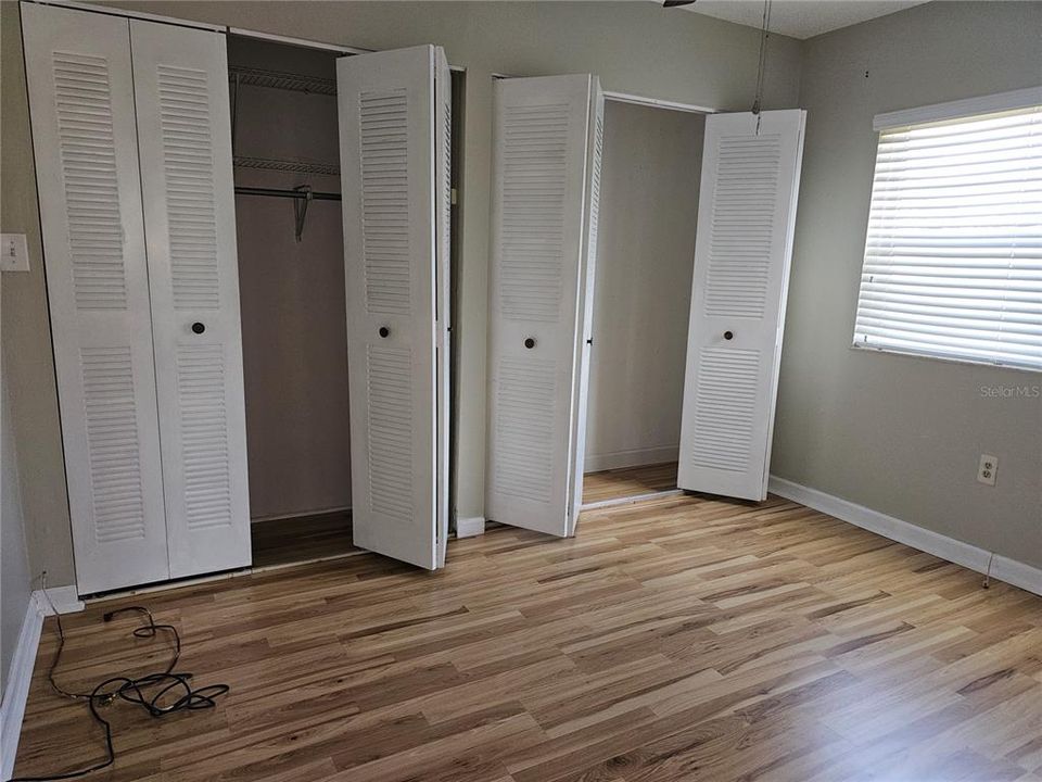 Activo con contrato: $99,800 (1 camas, 1 baños, 700 Pies cuadrados)