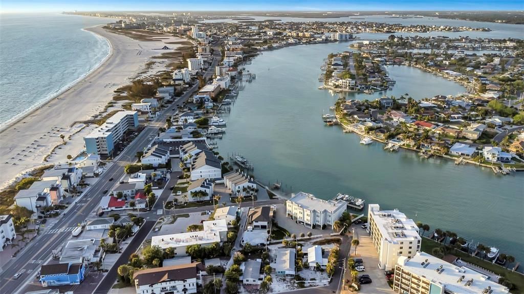 待售: $650,000 (0.11 acres)