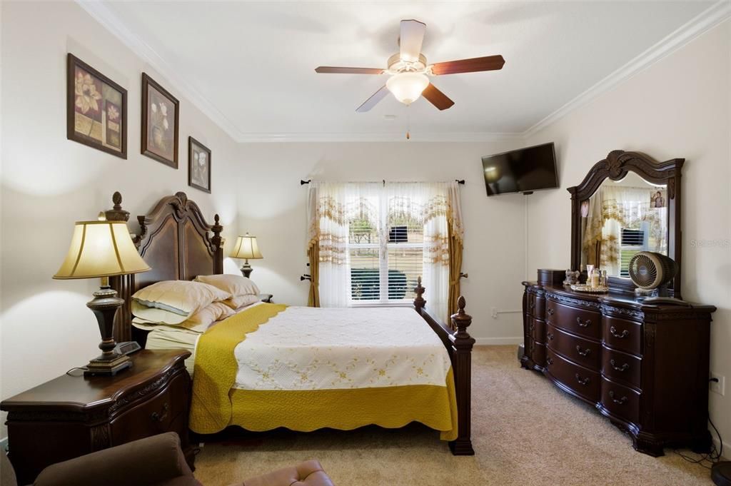 En Venta: $295,000 (2 camas, 2 baños, 1374 Pies cuadrados)