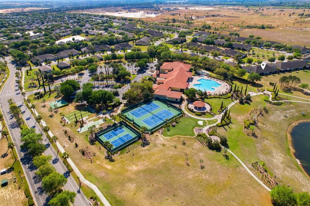 En Venta: $295,000 (2 camas, 2 baños, 1374 Pies cuadrados)