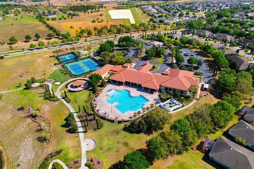 En Venta: $295,000 (2 camas, 2 baños, 1374 Pies cuadrados)