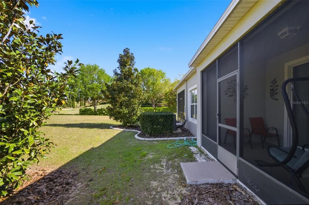 En Venta: $295,000 (2 camas, 2 baños, 1374 Pies cuadrados)